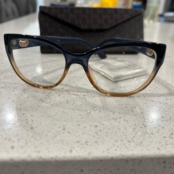 Designer GUCCI Eyeglasses - Limited Edition! - Picture 5 of 12